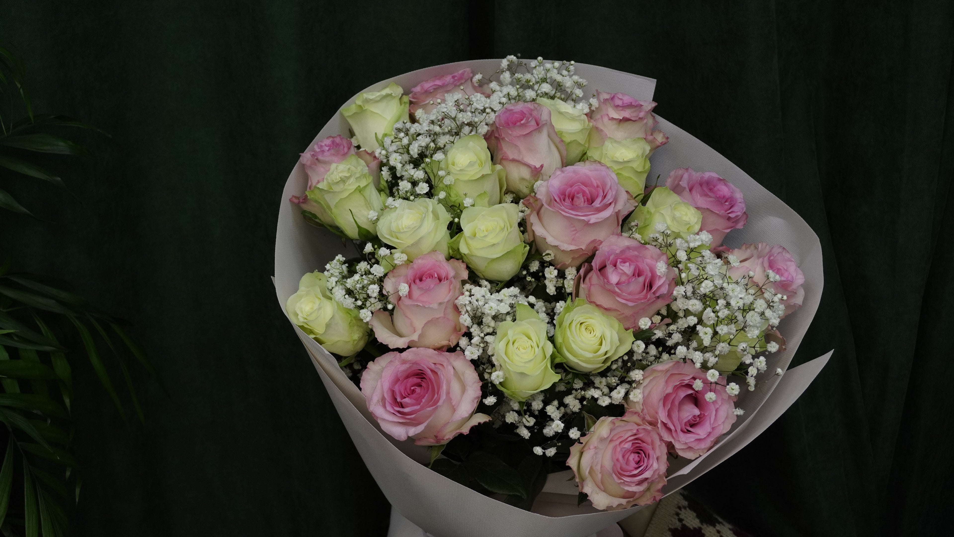 Букет мікс троянд