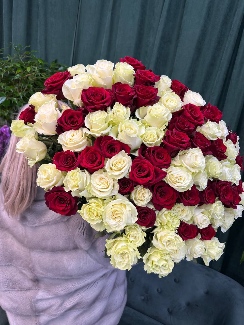 Мікс червона та біла